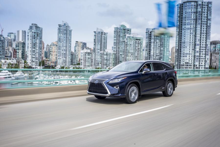  Lexus RX450hL 2018 года  (NA) (фото 8 из 24)